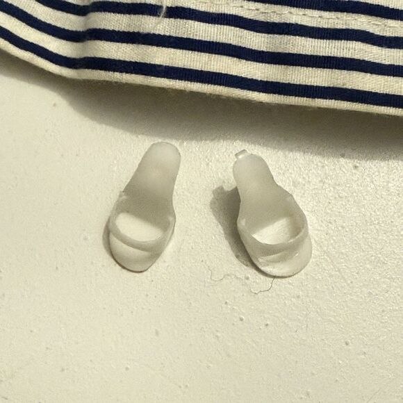 Vintage Barbie Cotton Casual Dress #912 Mattel Japan White Open Toe OT Shoes - Picture 4 of 6